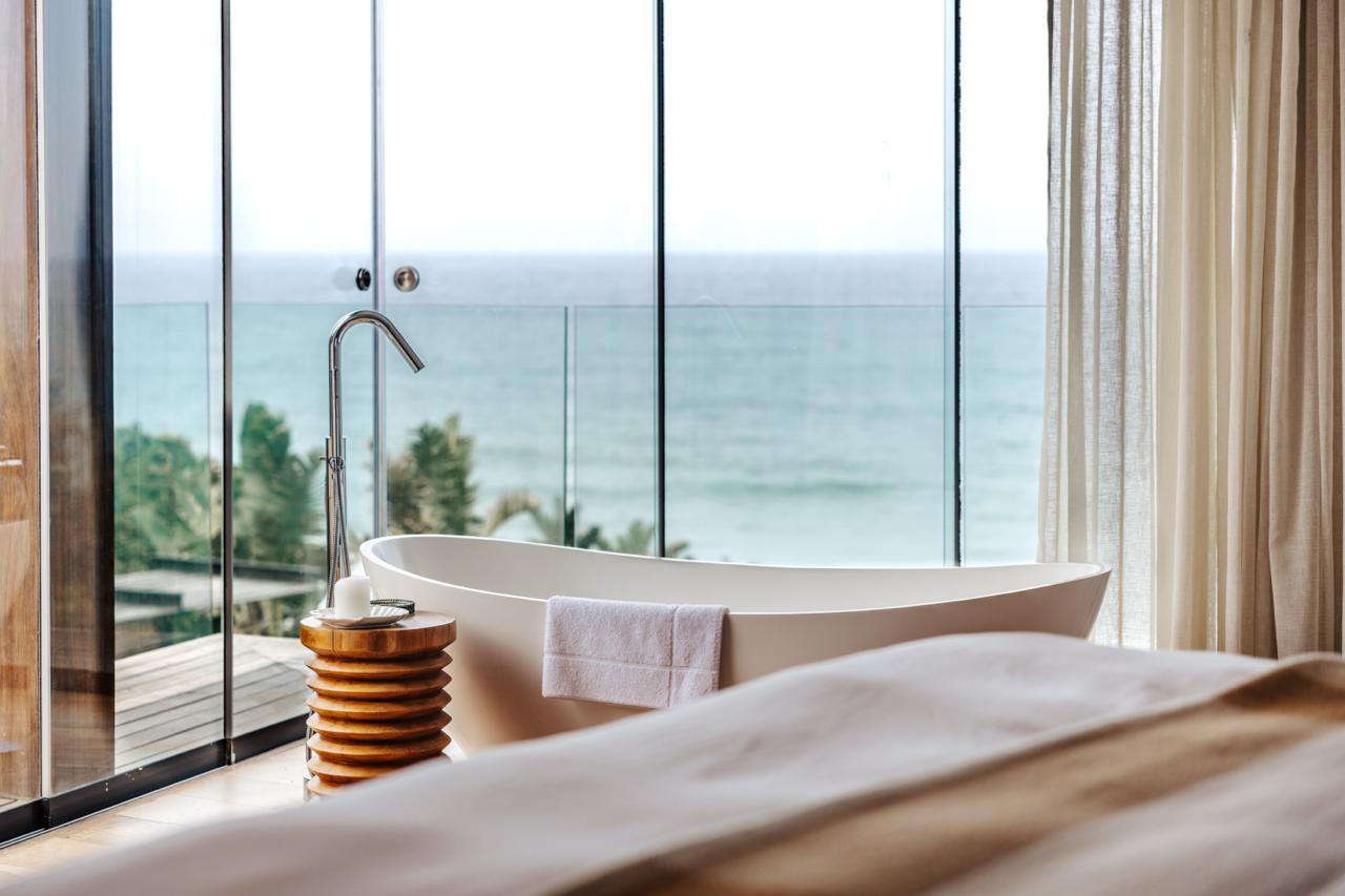 Whitefoord Beach House freestanding bath with ocean view